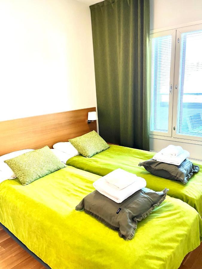היינולה Premium Chalet 4212 Green מראה חיצוני תמונה