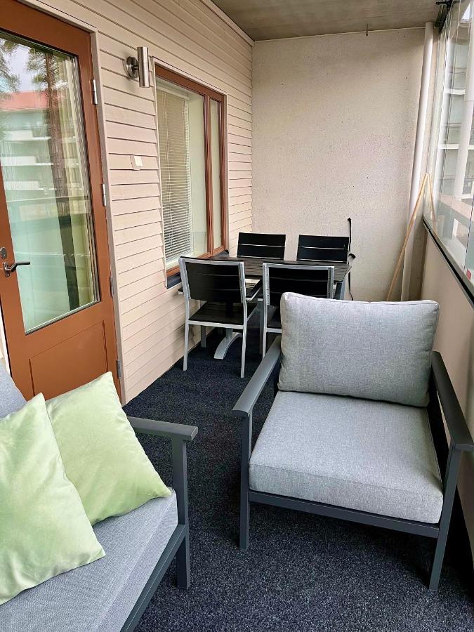 היינולה Premium Chalet 4212 Green מראה חיצוני תמונה